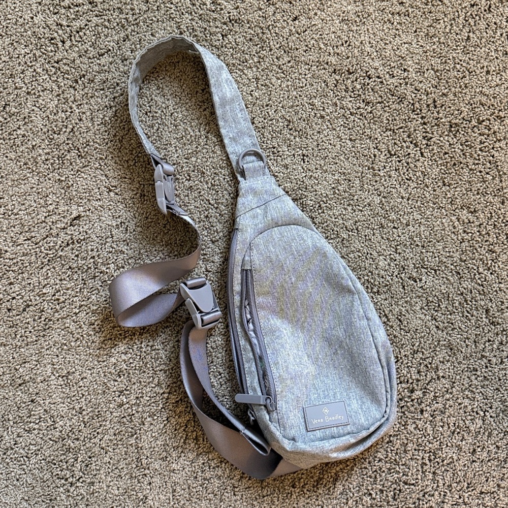 Vera Bradley Lighten Up Essential Gray Compact Sling Bag - Picture 3 of 7